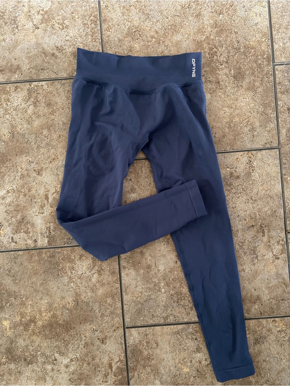DFYNE impact leggings